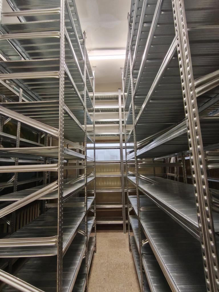 Metaliniai sandėlio stelažai