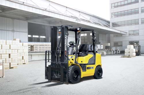 Šakinis krautuvas HYUNDAI 30L-7A