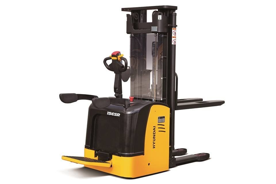 Palečių vežimėlis HYUNDAI 15ESR